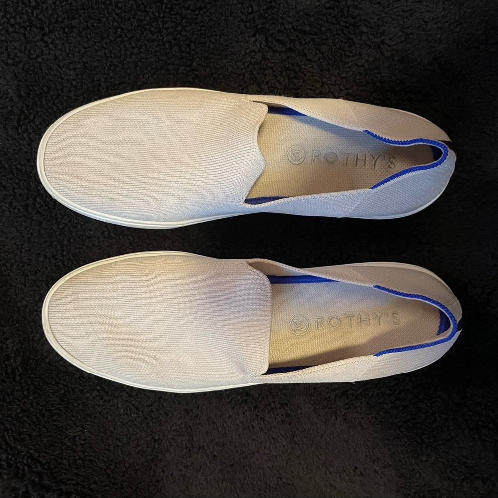 Rothys Women’s Slip on Sneakers Sand Size 11
